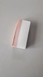 Ladda upp bild till gallerivisning, Halva tvålar 70-75 kr