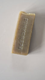 Ladda upp bild till gallerivisning, Halva tvålar 70-75 kr