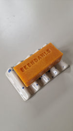 Ladda upp bild till gallerivisning, Tvålfat i keramik och valfri tvål/valfria tvålar  290-370 kr
